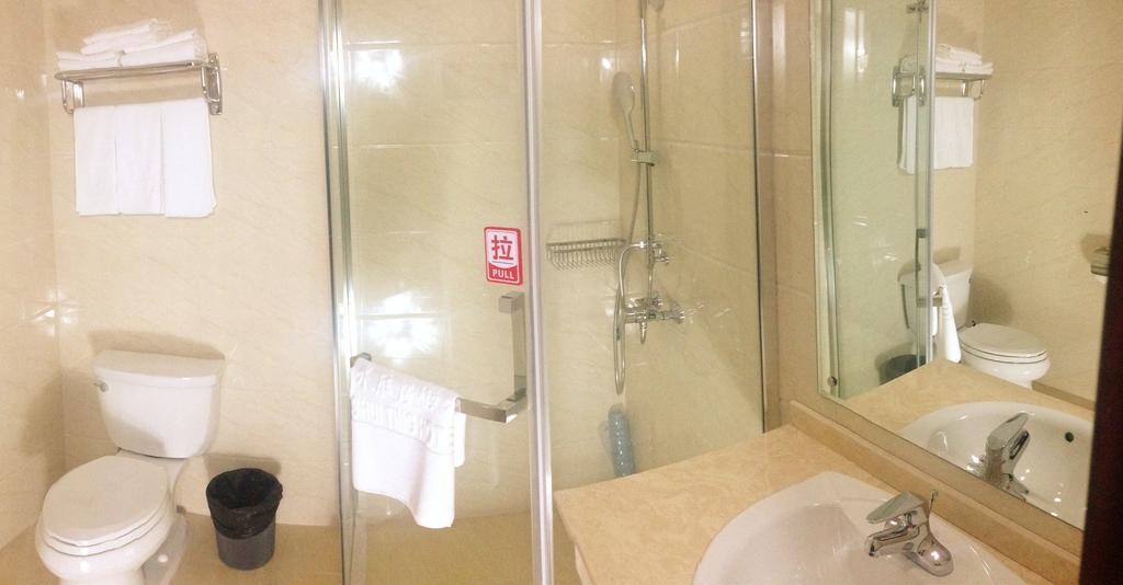 Shanghai Shuiting Holiday Hotel Room photo